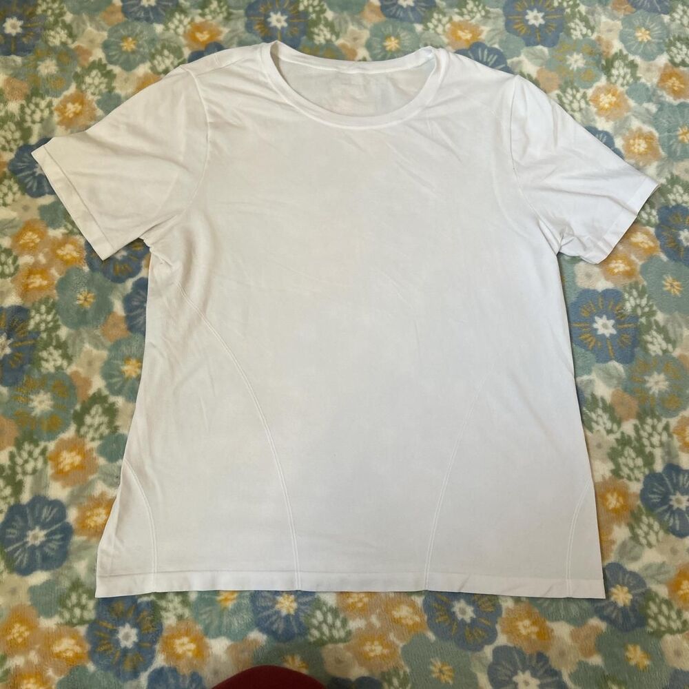 Fabletics white mesh workout shirt women's small or medium